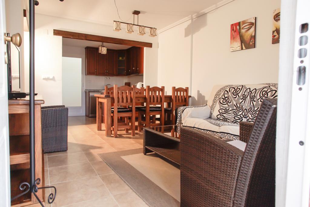 Apartment Altos De La Bahia X Torrevieja Habitación foto
